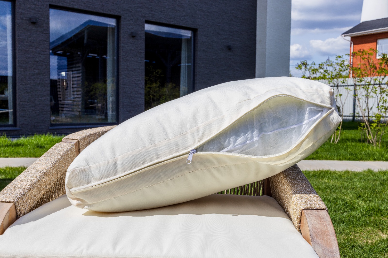 Подушка под спину кресла MICHELLE 4